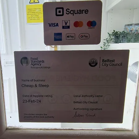 Aunty Katie'S House, Ni Tourist Board Certified & Located On The Main Oldpark Road To Belfast, With Free Continental Breakfast & Free Ultra Fast Sky Internet, Free Sky Sports & Free Sky Cinema, Self-Check In After 10Pm Gmt-3